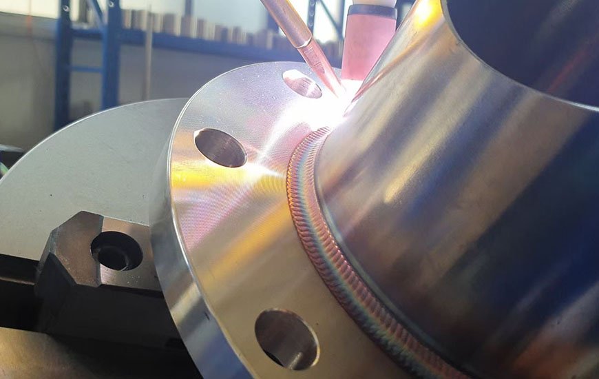 Automatic Welding Machine is welding on pipes and fittings
