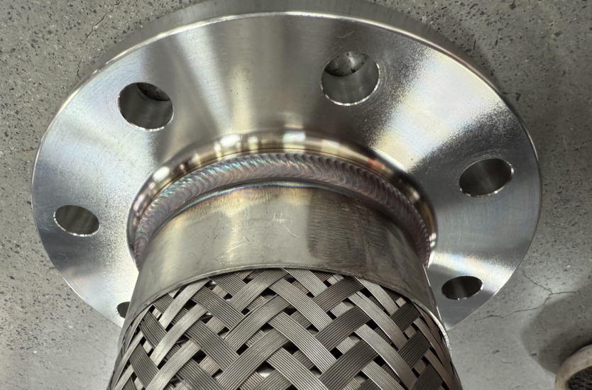 Automated Welding of Metal Hose Flange Welding