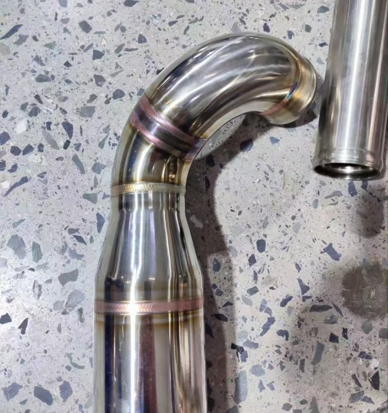 Orbital TIG welded stainless steel U-bend tubes